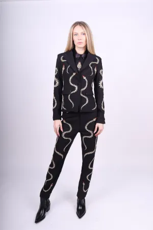 Costume Spectaculaire en Ferraille de Serpent
