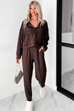 Ensemble de sweat à capuche et pantalon de survêtement Cool As A Cucumber (Chocolat)