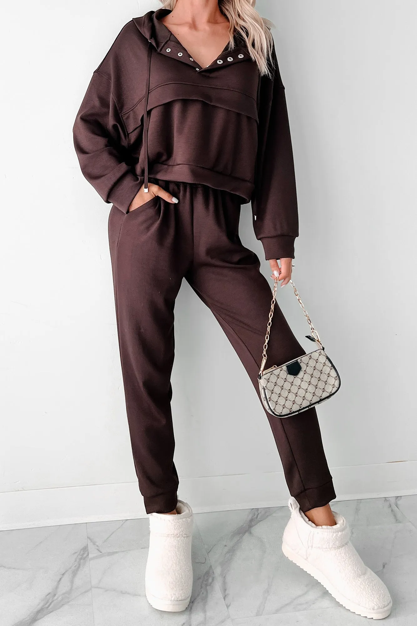 Ensemble de sweat à capuche et pantalon de survêtement Cool As A Cucumber (Chocolat)