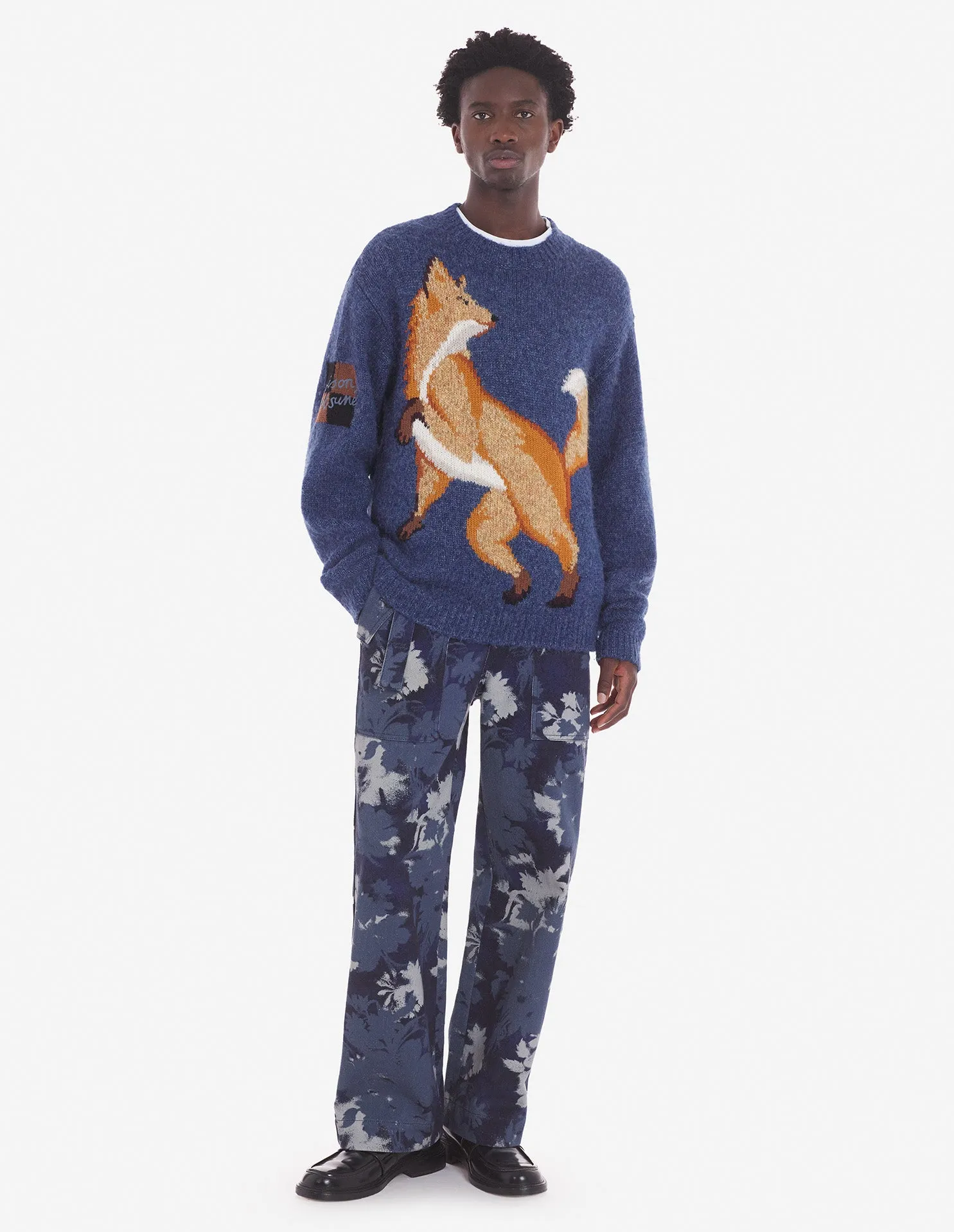 Pull confortable Fox Intarsia en denim bleu mélangé