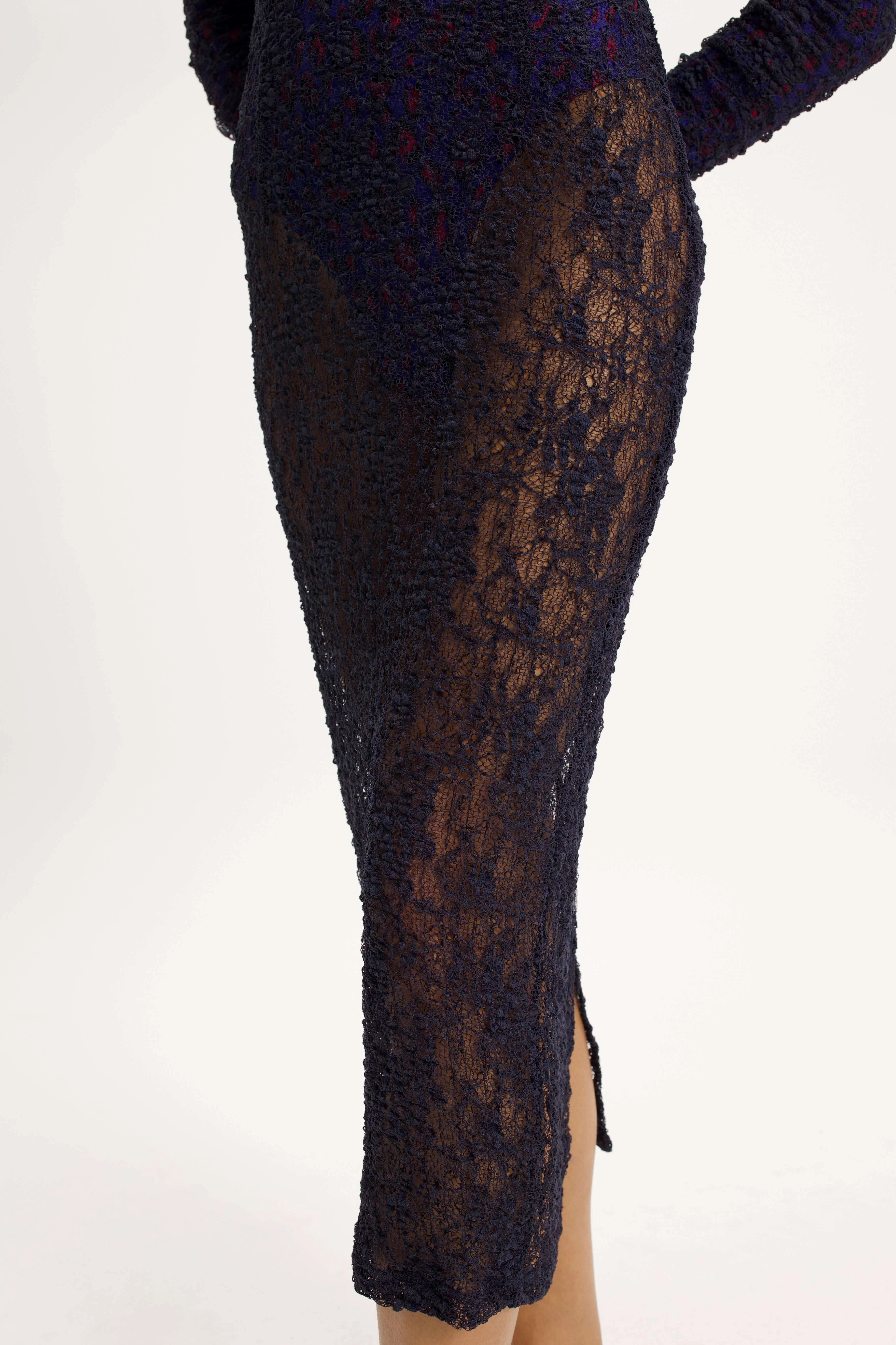 Fox Dress in Night Guipure Lace