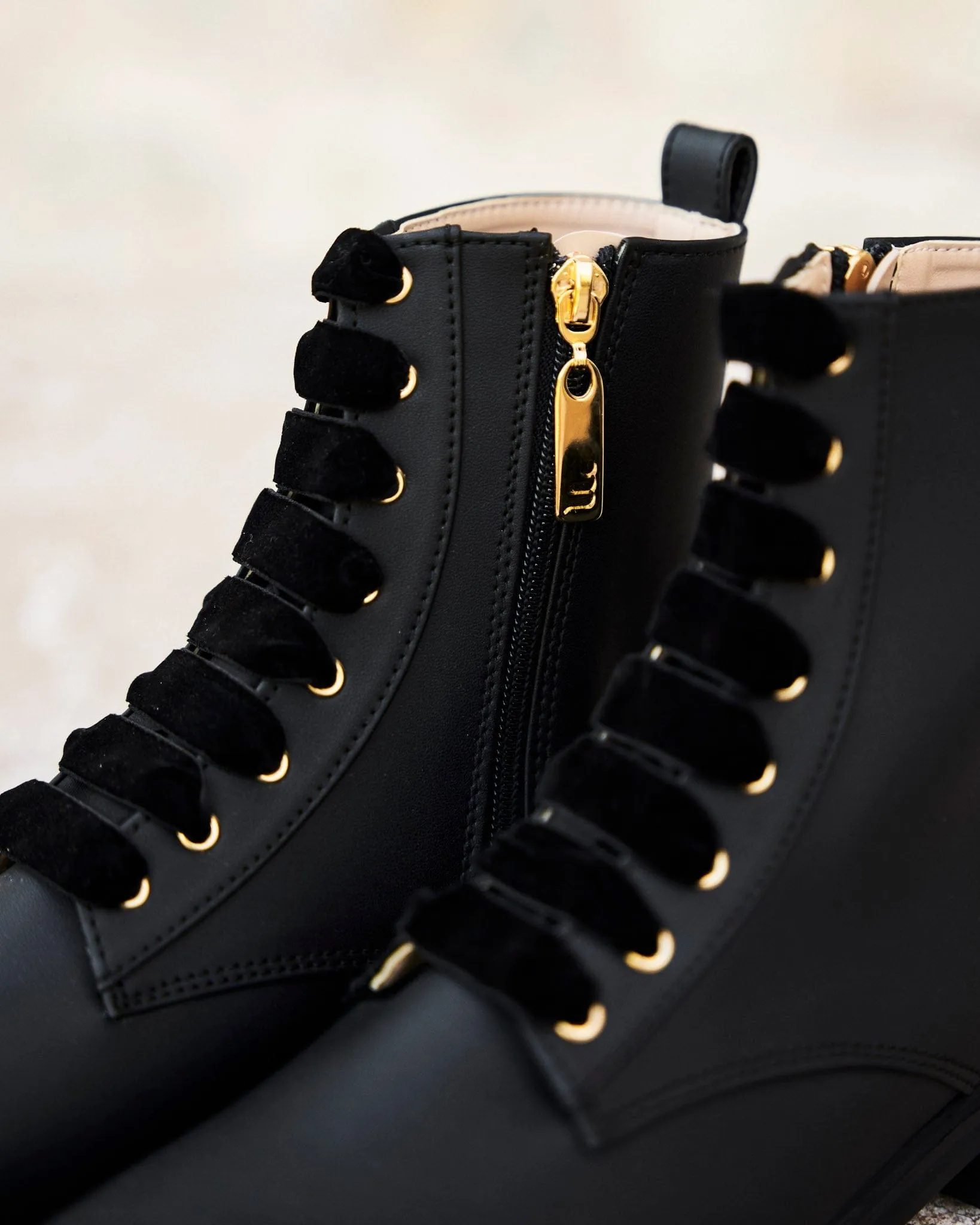 Bottes en Simili-Cuir Vegan Recyclé Galaxy | Noir