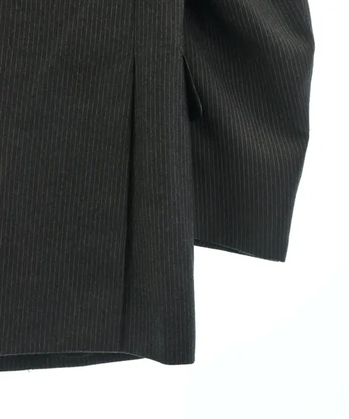 Costumes d'affaires ISAIA