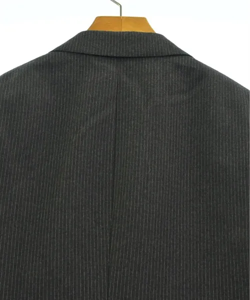 Costumes d'affaires ISAIA