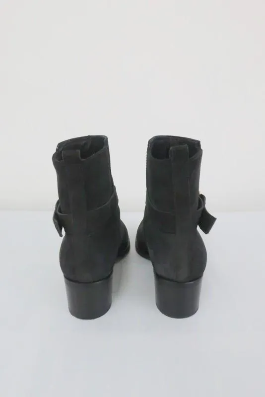 Bottes cheville Parker J.Crew en daim noir Taille 8.5 Modèle 03003