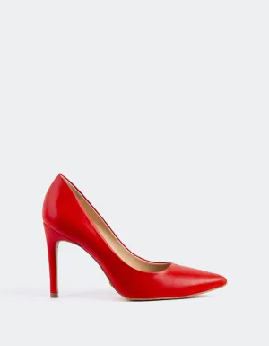 Aimer le cuir rouge