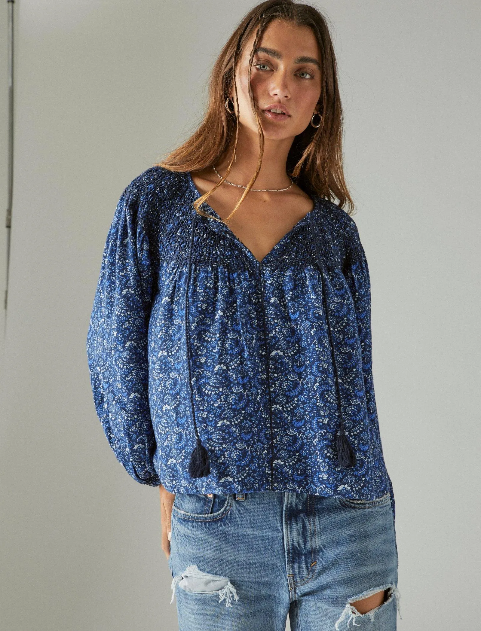 Lucky Brand Blouse paysanne froncée imprimée indigo multicolore Lucky Brand