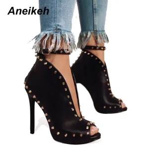 NOUVEAUTÉ Automne 2018 Chaussures Femme à Bout Ouvert Escarpins Talons Hauts Bottes Cheville Rivets Boucle Motard Escarpins Femme Aneikeh Fashion Nova Chaussures