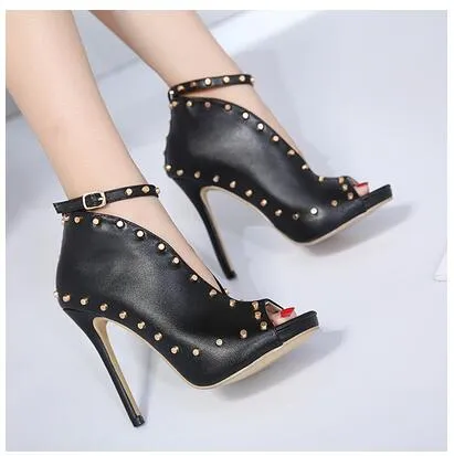 NOUVEAUTÉ Automne 2018 Chaussures Femme à Bout Ouvert Escarpins Talons Hauts Bottes Cheville Rivets Boucle Motard Escarpins Femme Aneikeh Fashion Nova Chaussures