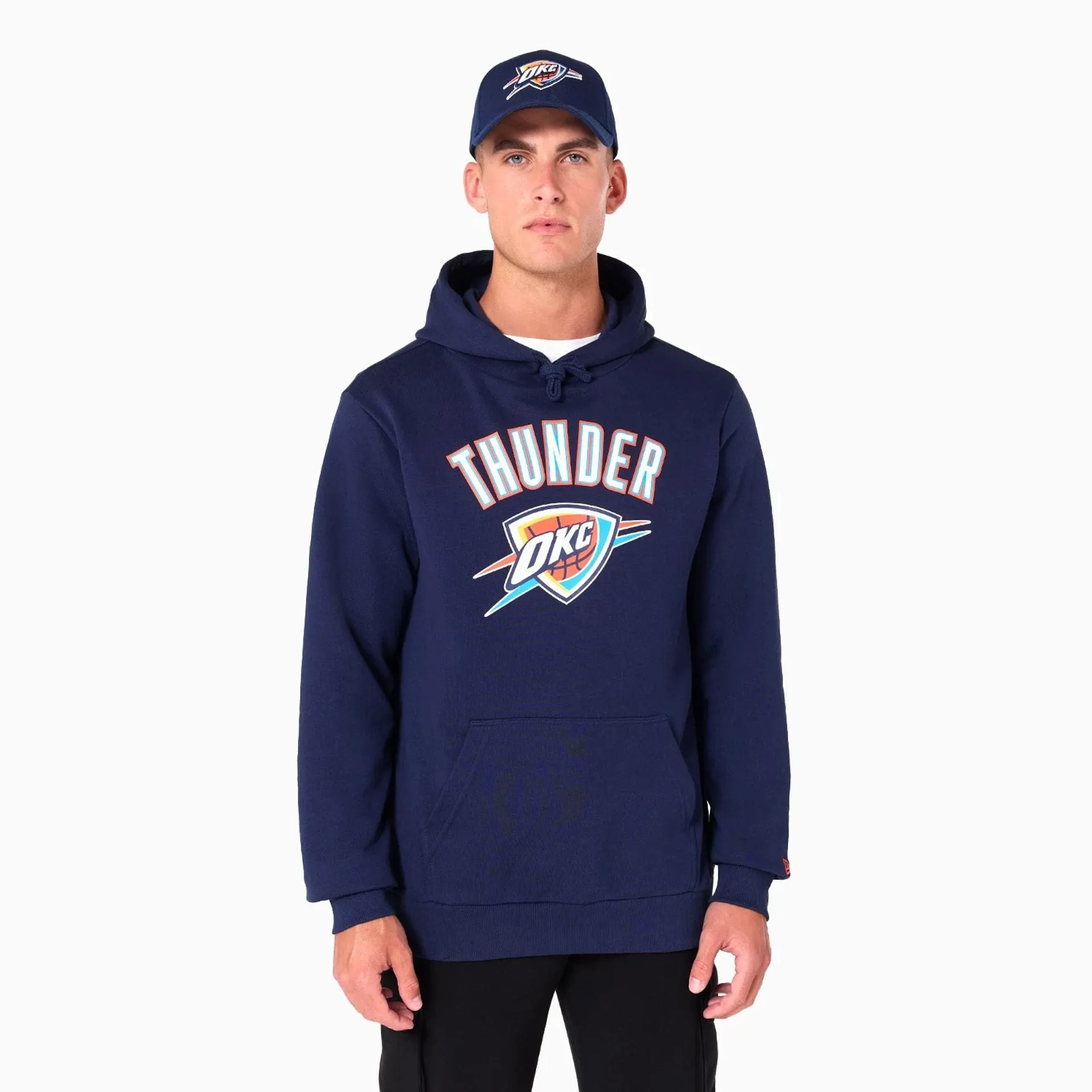 Sweats à capuche et pulls à capuche New Era Oklahoma City Thunder NBA Pullover en bleu marine