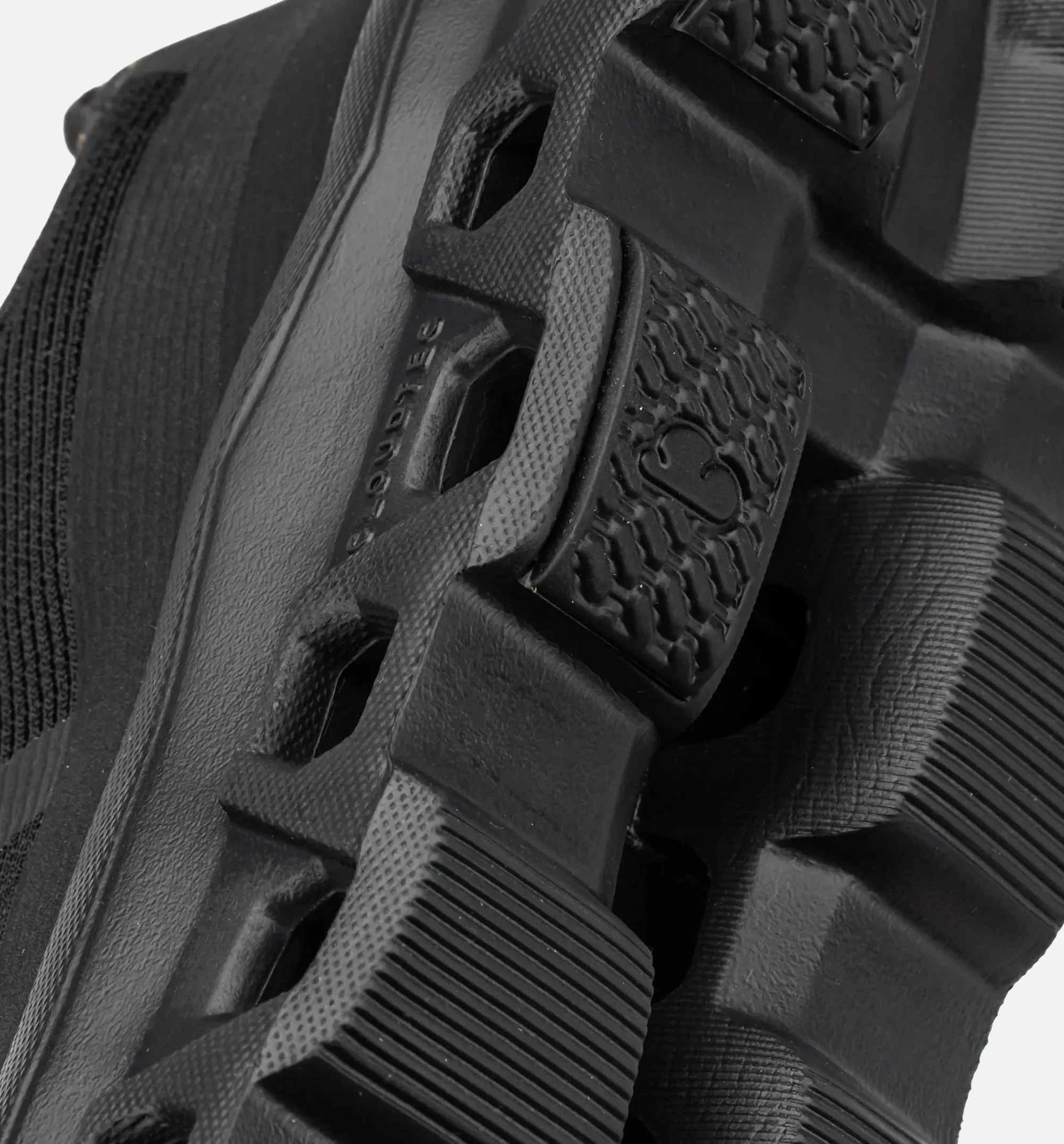 Sur la chaussure de style de vie pour hommes Cloudmonster Void - Noir