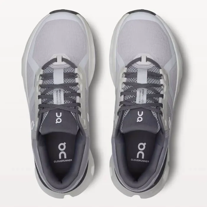 Chaussures On Women's Cloudrunner 2 - Givré / Blanc sur Chaussures On Cloud