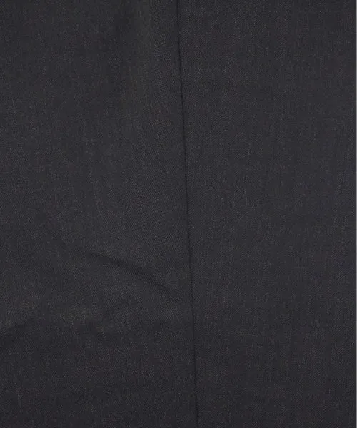UNIQUEMENT des costumes d'affaires