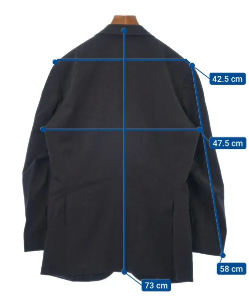 UNIQUEMENT des costumes d'affaires