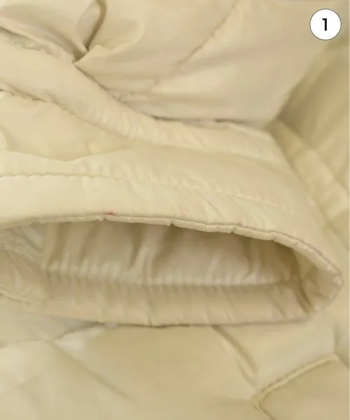 Vestes / Gilets en duvet PRADA