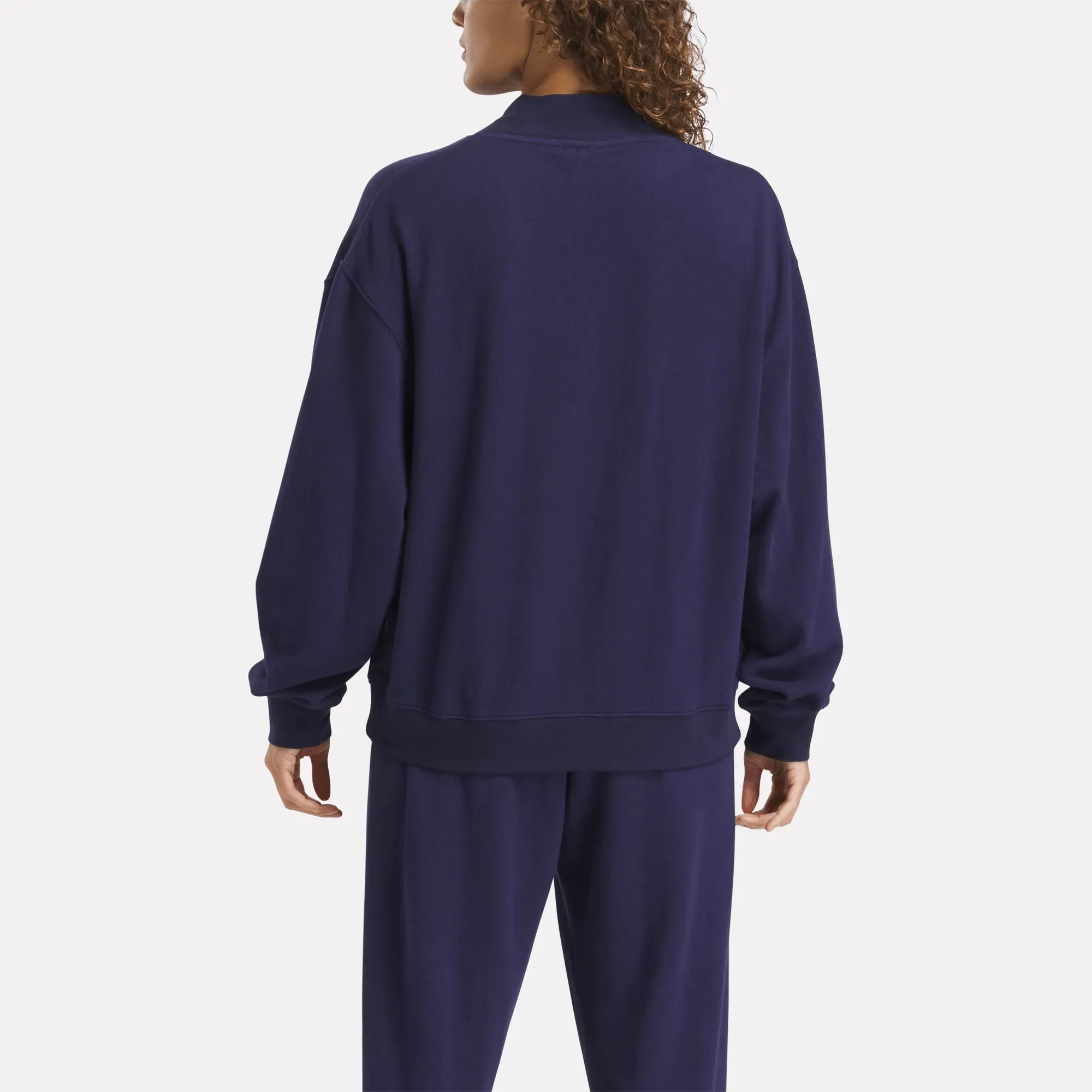 Vêtements Reebok pour Femmes Sweat-shirt Classique Léger Reebok x SET