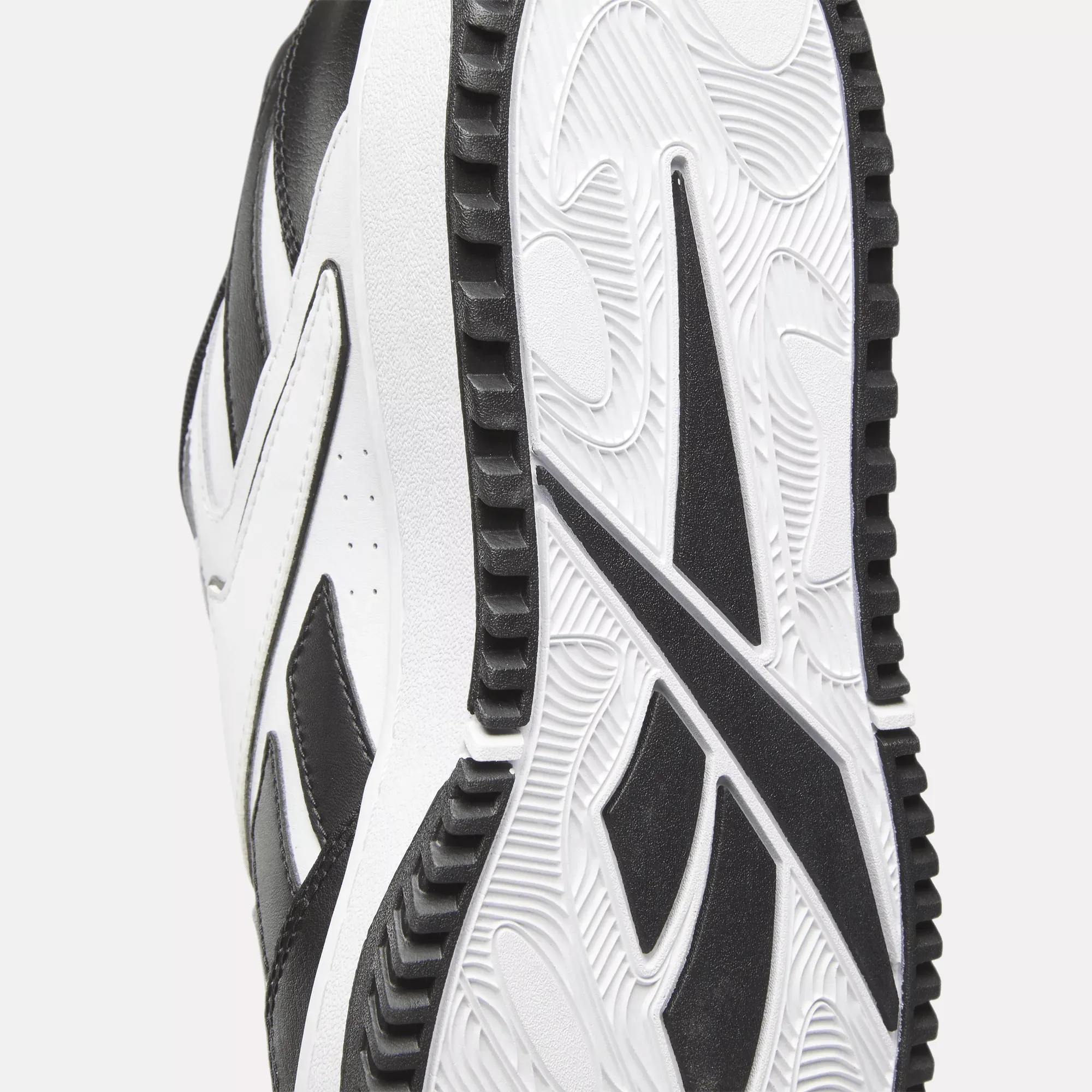 Chaussures Reebok ATR Chill