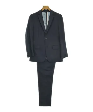 TOMORROWLAND Costumes d'affaires