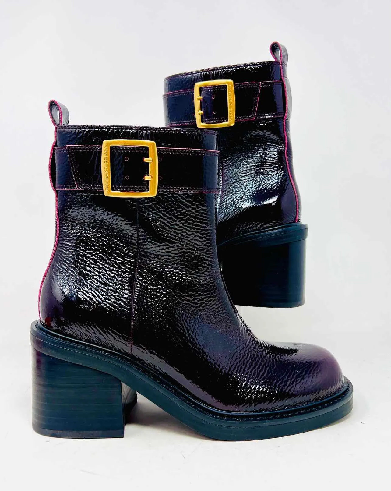 Chaussures Bottes Vince Camuto Taille 8 en Cuir Verni avec Boucle(s) Bordeau/Doré