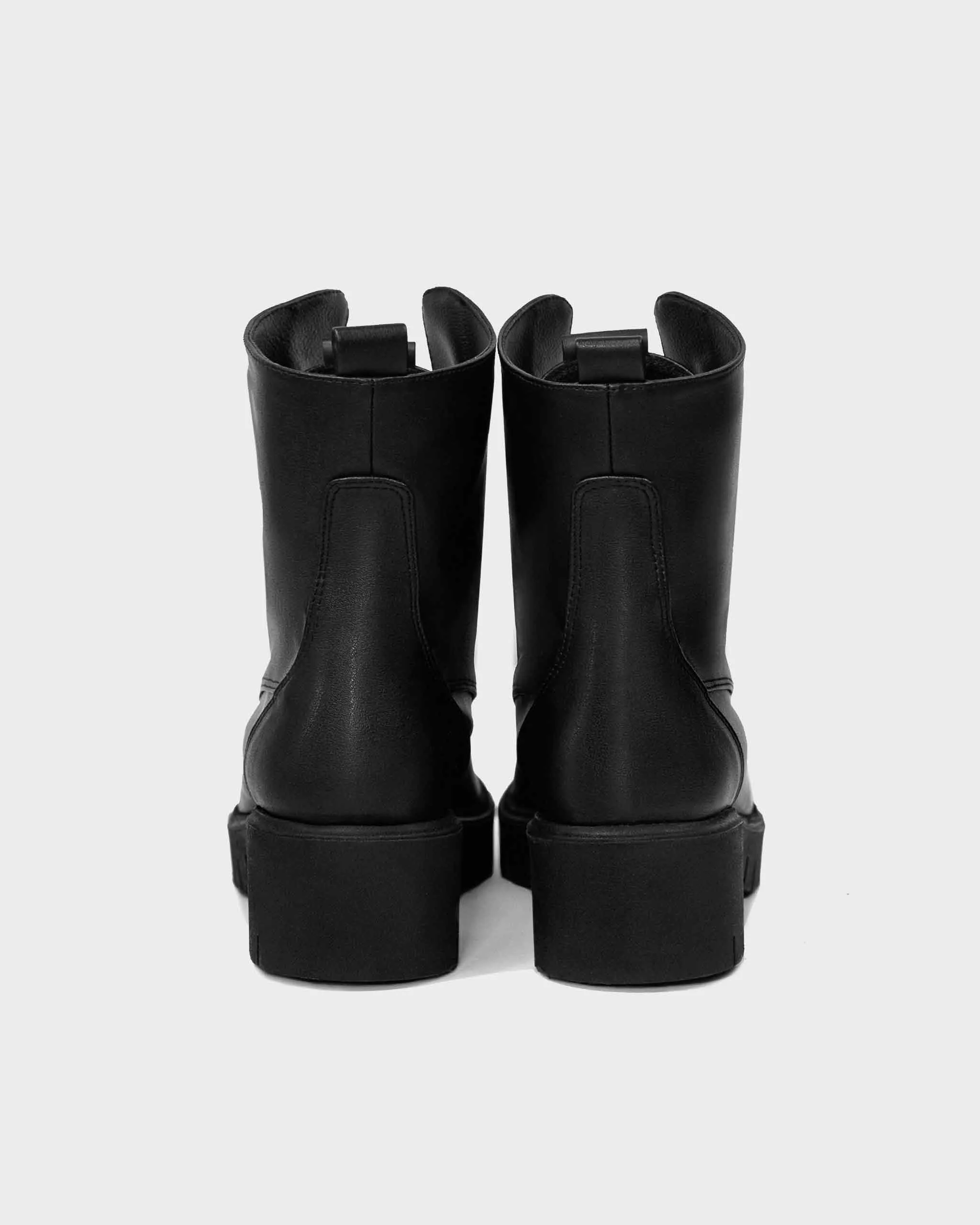Bottes véganes Workers No. 3 en cuir de cactus Desserto® | Noir